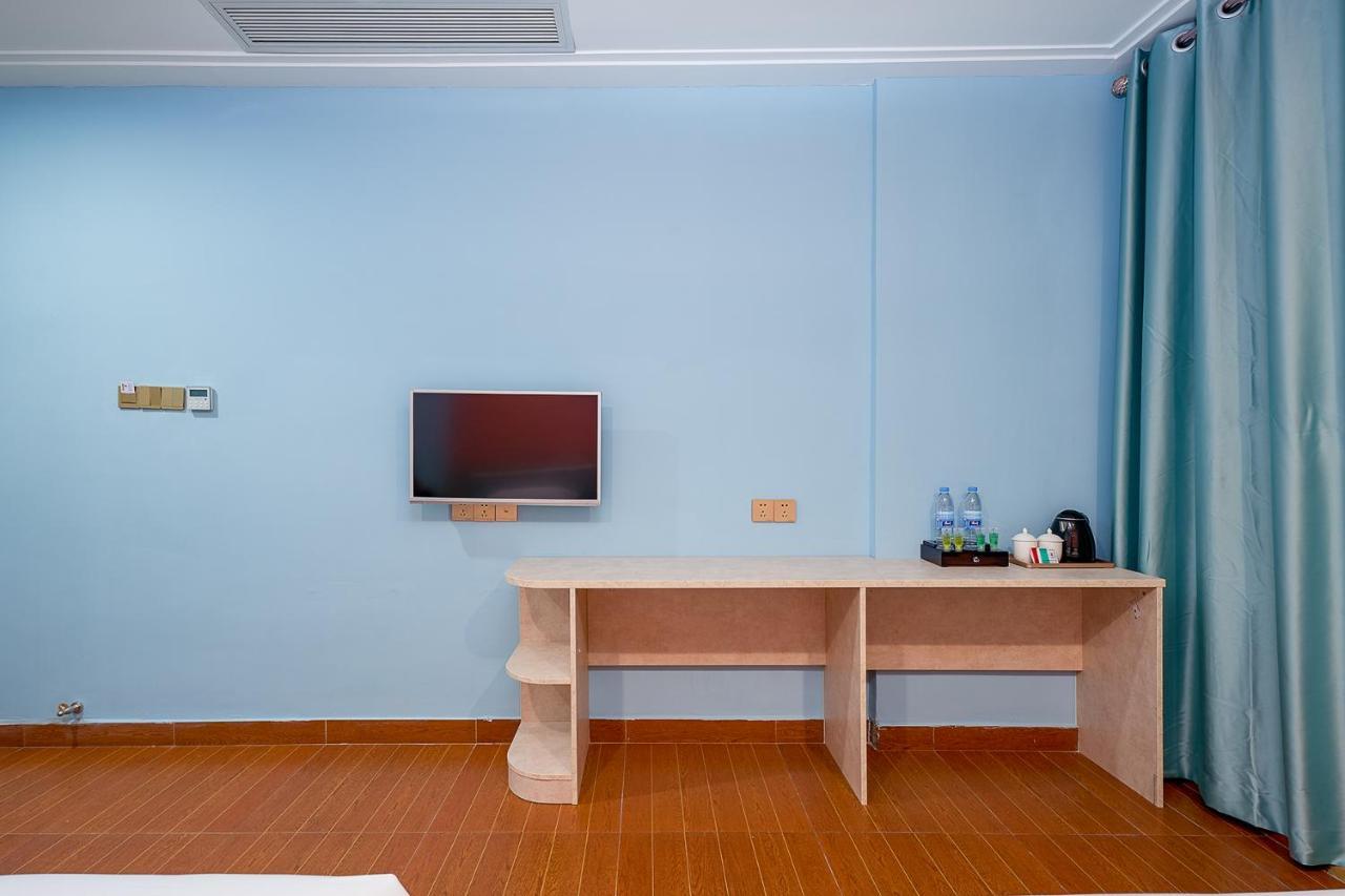 Frida Hotels Guangzhou Baiyun International Airport Eksteriør bilde