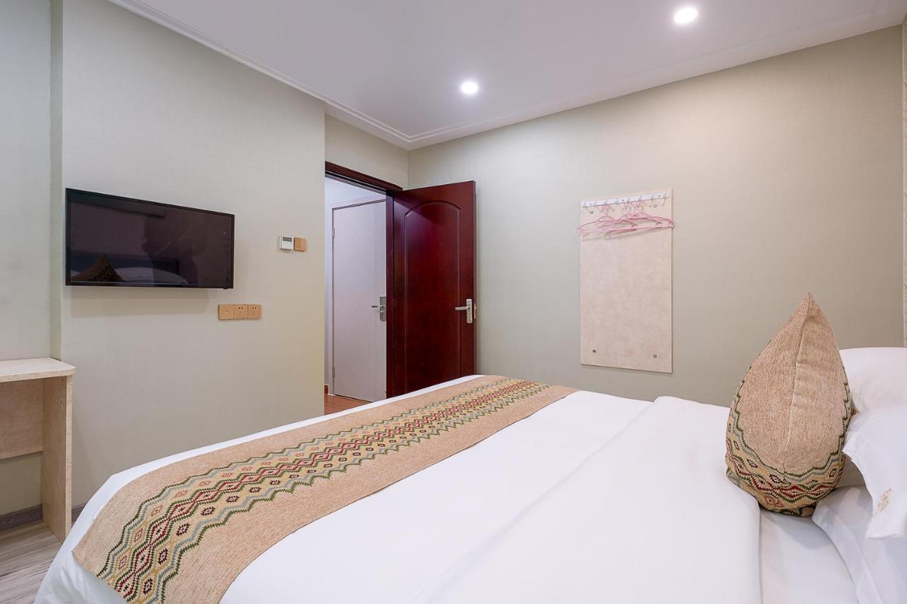 Frida Hotels Guangzhou Baiyun International Airport Eksteriør bilde